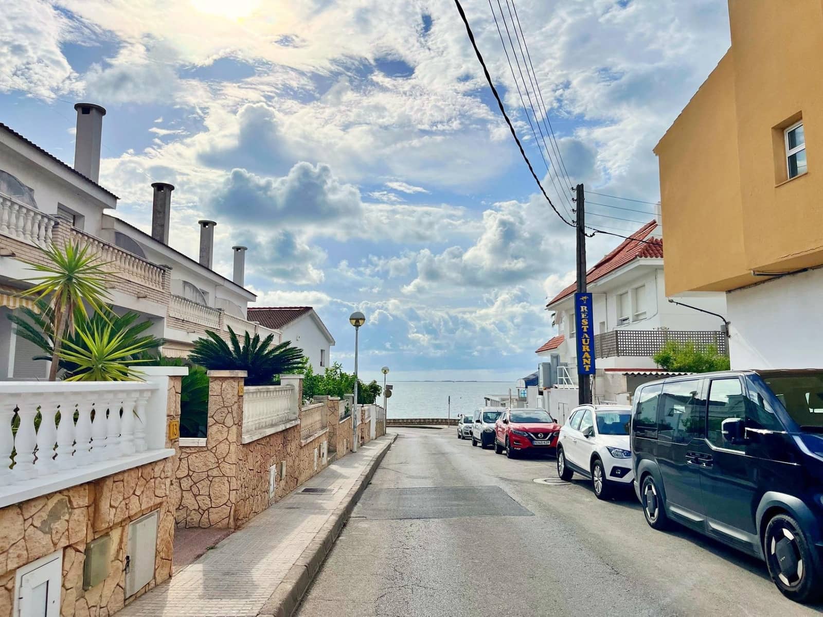 4 chambre Villa/Maison à vendre à Sant Carles de la Rapita avec piscine garage - 380 000 € (Ref: 10043007)