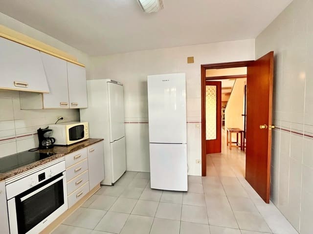 4 chambre Villa/Maison à vendre à Sant Carles de la Ràpita avec piscine garage - 380 000 € (Ref: 10043007)