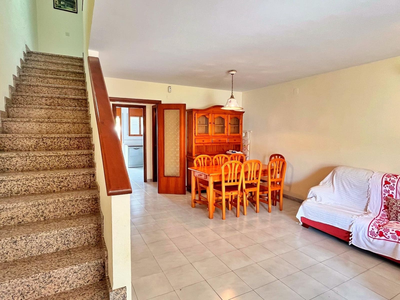 4 chambre Villa/Maison à vendre à Sant Carles de la Rapita avec piscine garage - 380 000 € (Ref: 10043007)