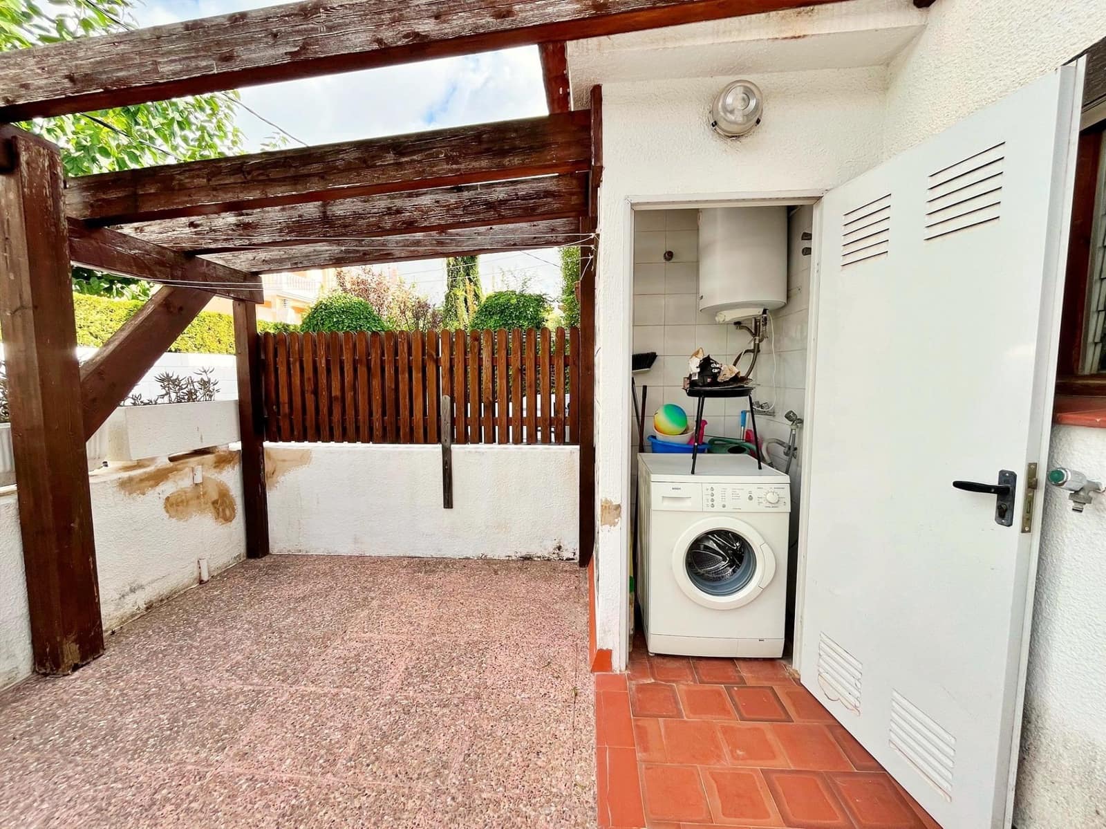 4 chambre Villa/Maison à vendre à Sant Carles de la Rapita avec piscine garage - 380 000 € (Ref: 10043007)