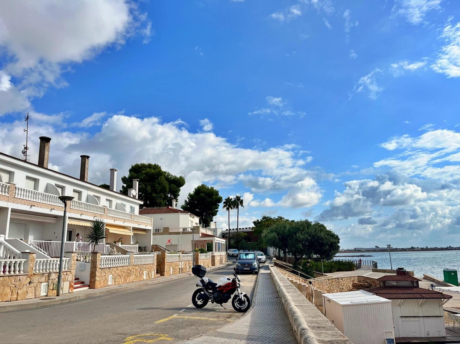 4 chambre Villa/Maison à vendre à Sant Carles de la Rapita avec piscine garage - 380 000 € (Ref: 10043007)