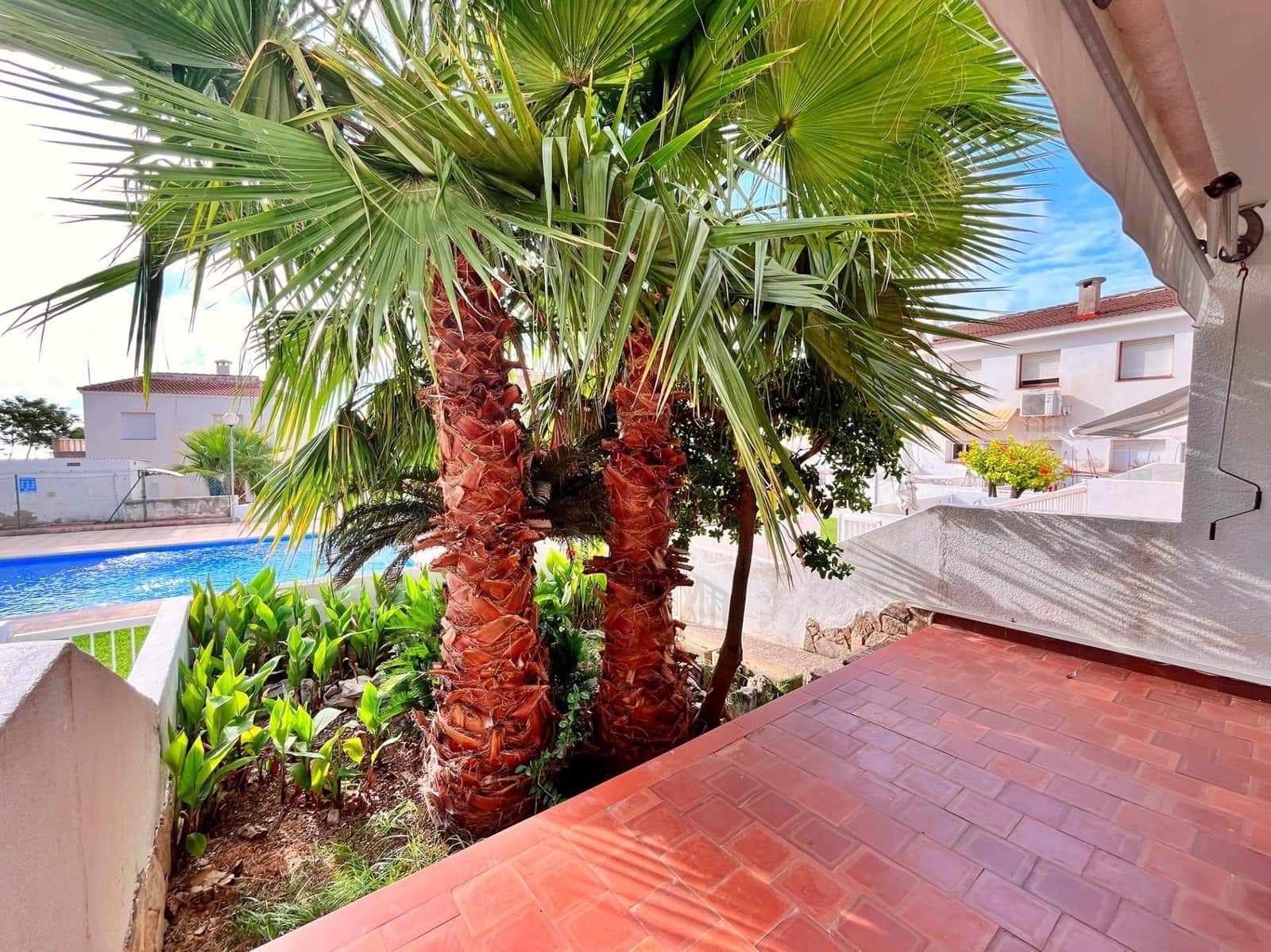 4 chambre Villa/Maison à vendre à Sant Carles de la Rapita avec piscine garage - 380 000 € (Ref: 10043007)