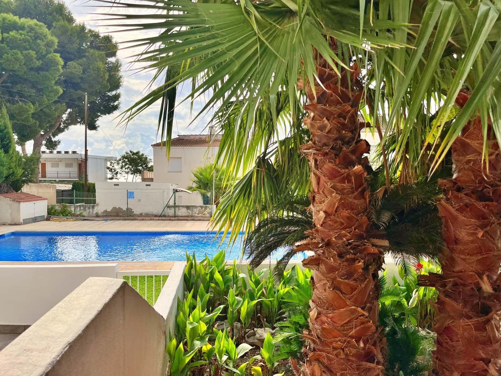 4 chambre Villa/Maison à vendre à Sant Carles de la Rapita avec piscine garage - 380 000 € (Ref: 10043007)