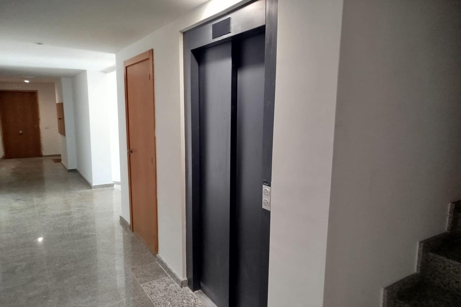 Piso de 2 habitaciones en Deltebre en venta con garaje - 119.000 € (Ref: 10094625)