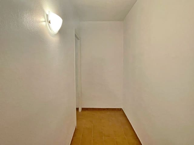 4 bedroom Flat for sale in Xerta - € 66,000 (Ref: 8692815)