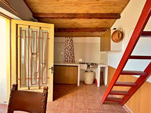 1 bedroom Finca/Country House for sale in Tortosa - € 36,000 (Ref: 8729234)