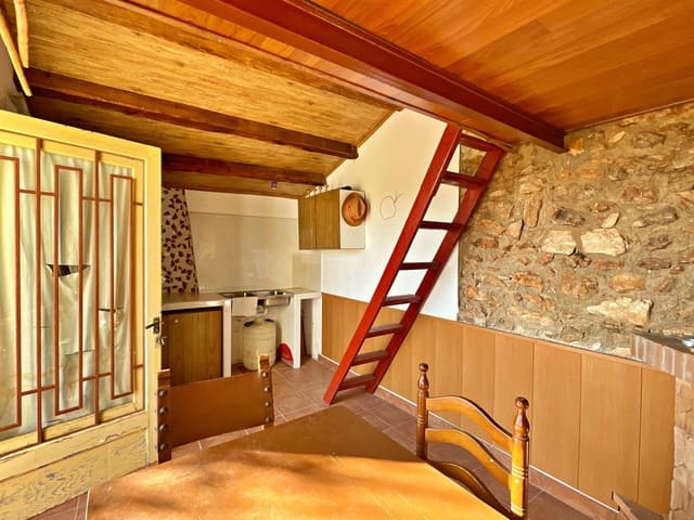 1 bedroom Finca/Country House for sale in Tortosa - € 36,000 (Ref: 8729234)