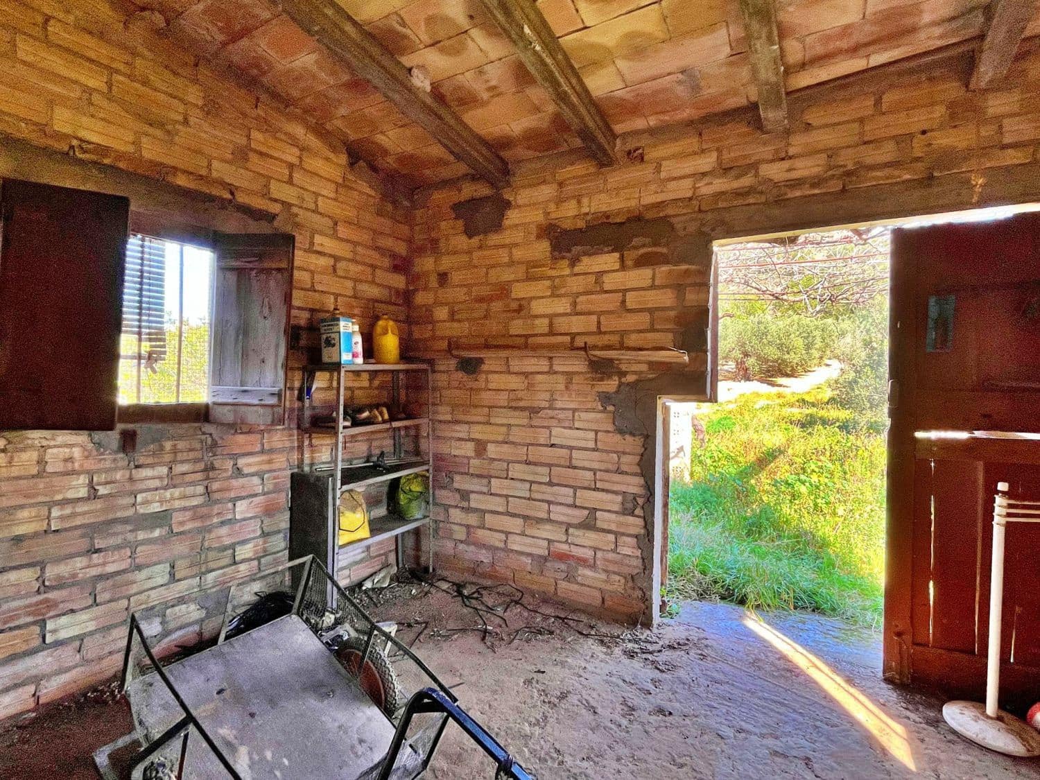 Finca/Landehus til salg i Tivenys - € 28.000 (Ref: 9169457)