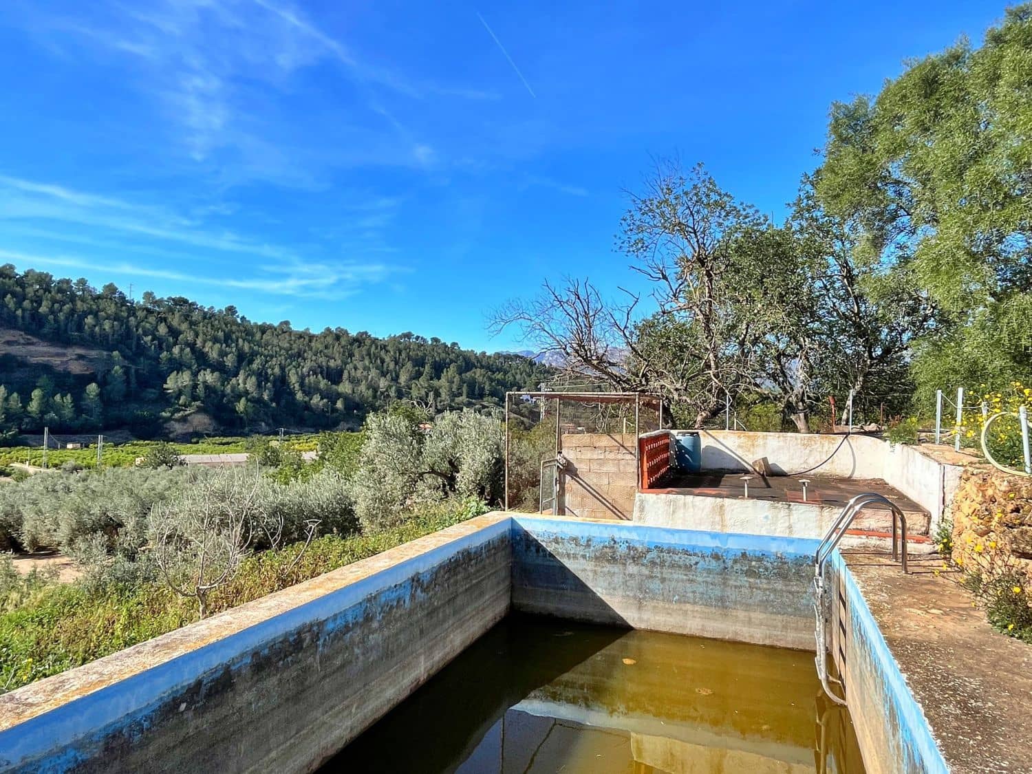 Finca/Landehus til salg i Tivenys - € 28.000 (Ref: 9169457)