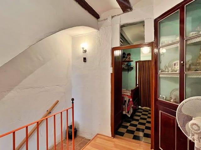 4 bedroom Townhouse for sale in Xerta - € 66,000 (Ref: 9185259)