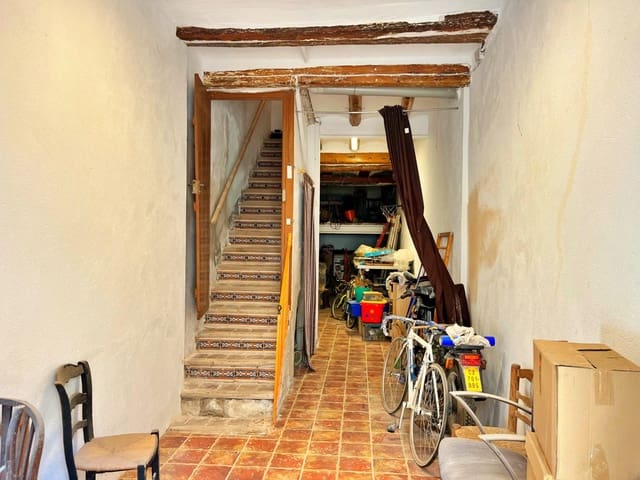 4 bedroom Townhouse for sale in Xerta - € 66,000 (Ref: 9185259)