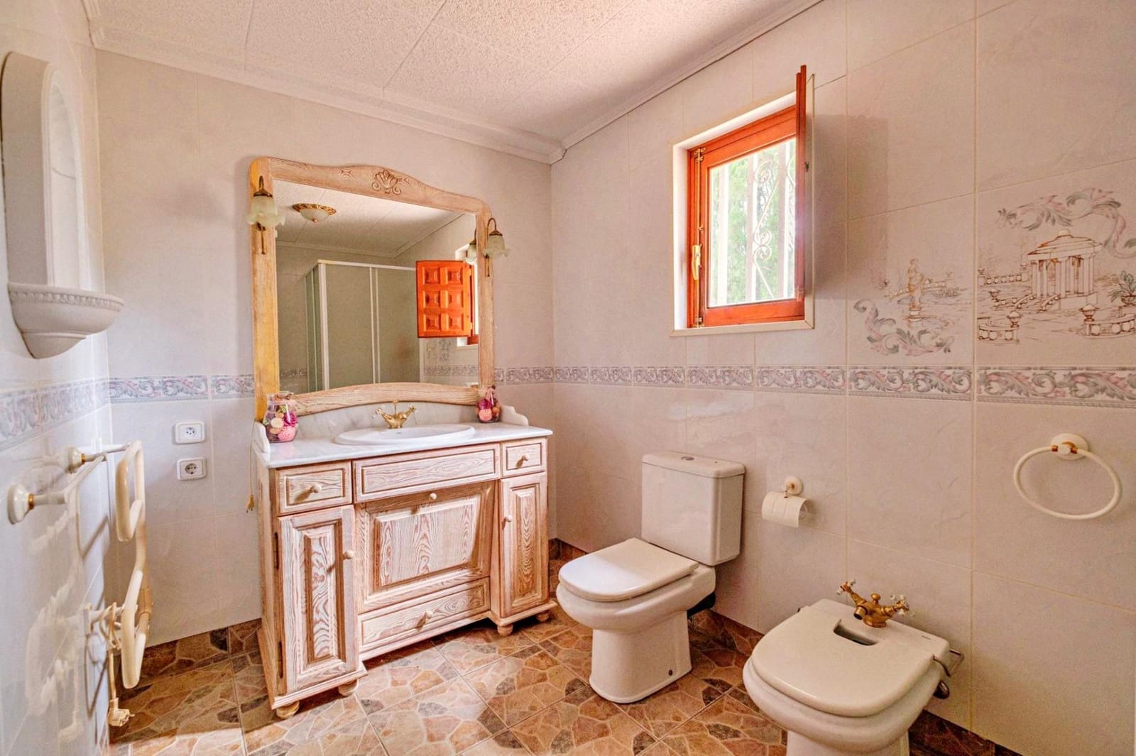 3 Zimmer Villa zu verkaufen in Tortosa - 165.000 € (Ref: 9197651)