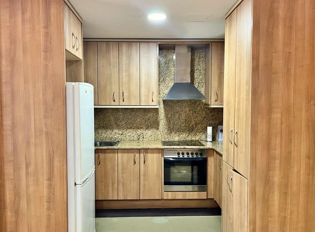 3 soverom Leilighet til salgs i L'Aldea med garasje - € 122 500 (Ref: 9276270)