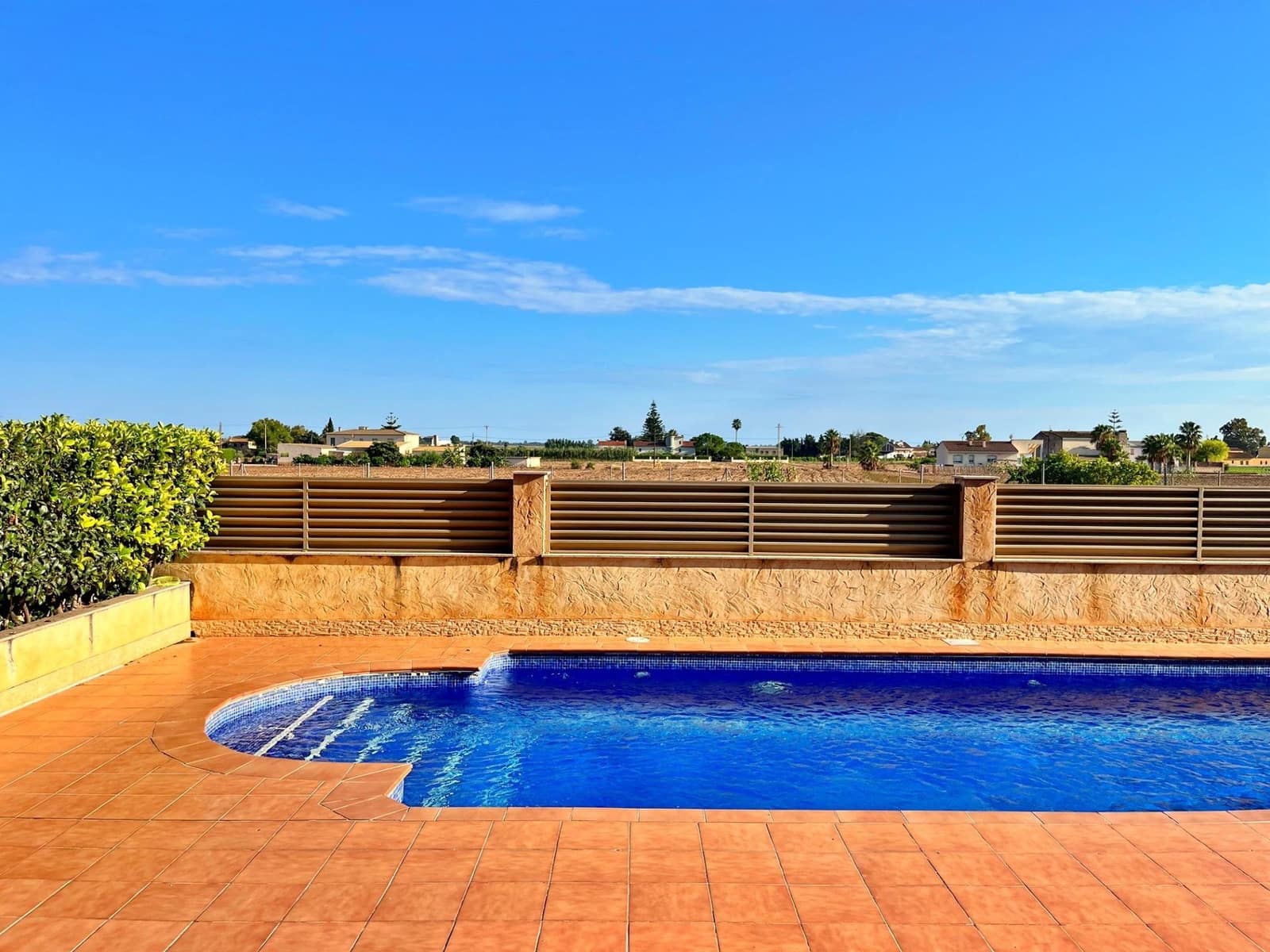 3 bedroom Apartment for sale in L'Aldea with garage - € 122,500 (Ref: 9276270)