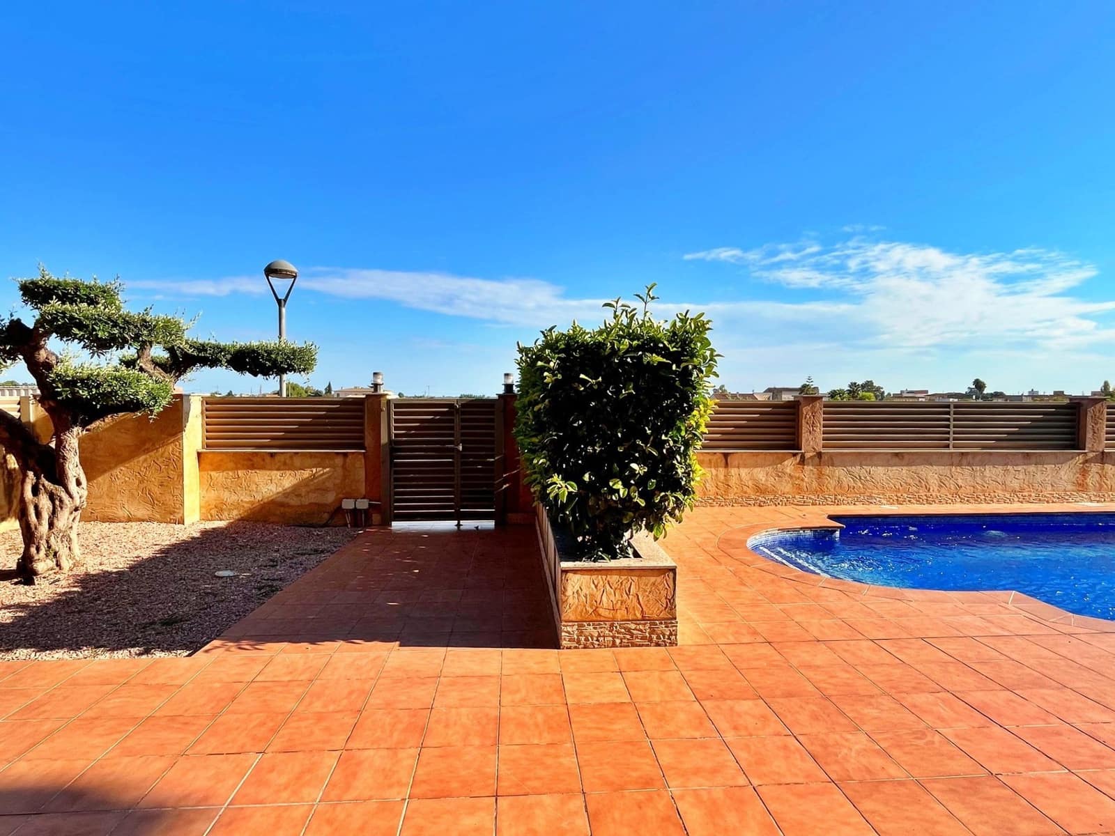 3 bedroom Apartment for sale in L'Aldea with garage - € 122,500 (Ref: 9276270)