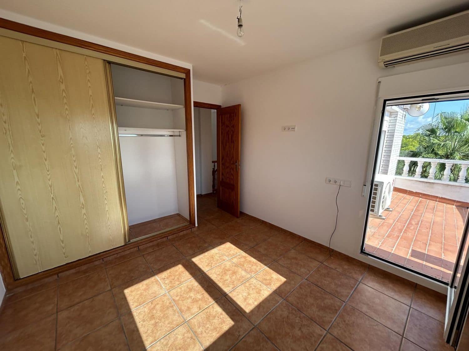 3 bedroom Villa for sale in Alcanar with garage - € 255,000 (Ref: 9330560)