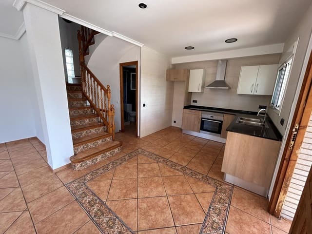 3 bedroom Villa for sale in Alcanar with garage - € 255,000 (Ref: 9330560)