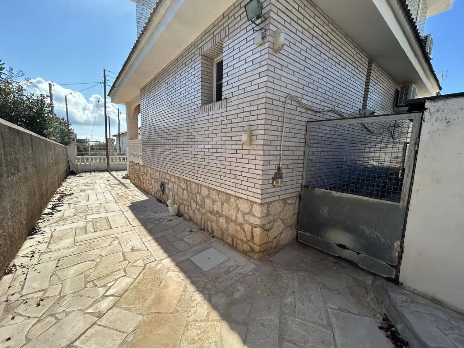 3 bedroom Villa for sale in Alcanar with garage - € 255,000 (Ref: 9330560)