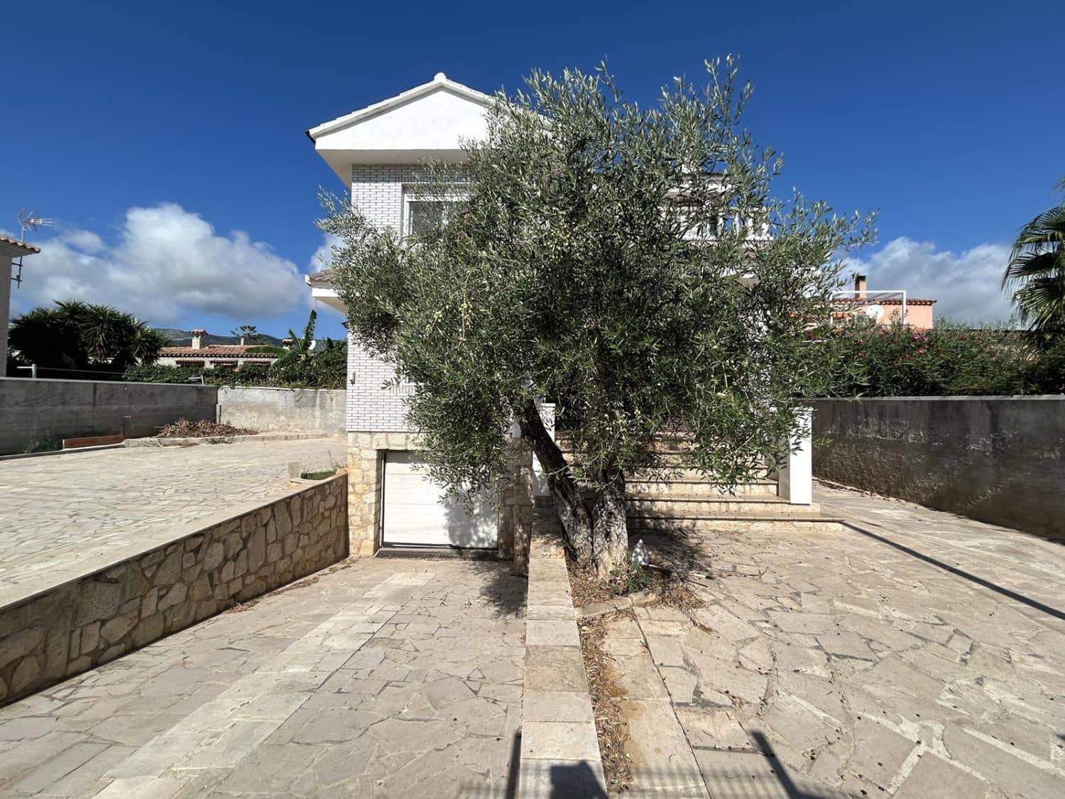 3 bedroom Villa for sale in Alcanar with garage - € 255,000 (Ref: 9330560)