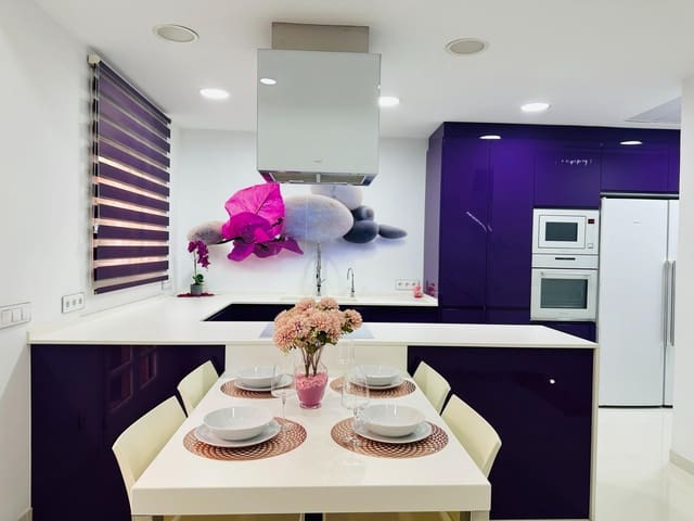 4 sovrum Radhus till salu i Amposta med garage - 349 000 € (Ref: 9330561)