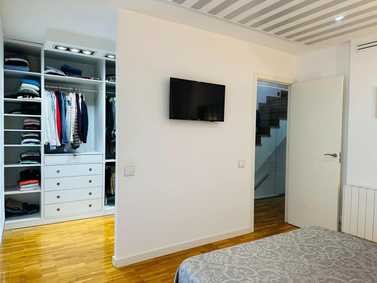 4 chambre Villa/Maison Mitoyenne à vendre à Amposta avec garage - 349 000 € (Ref: 9330561)