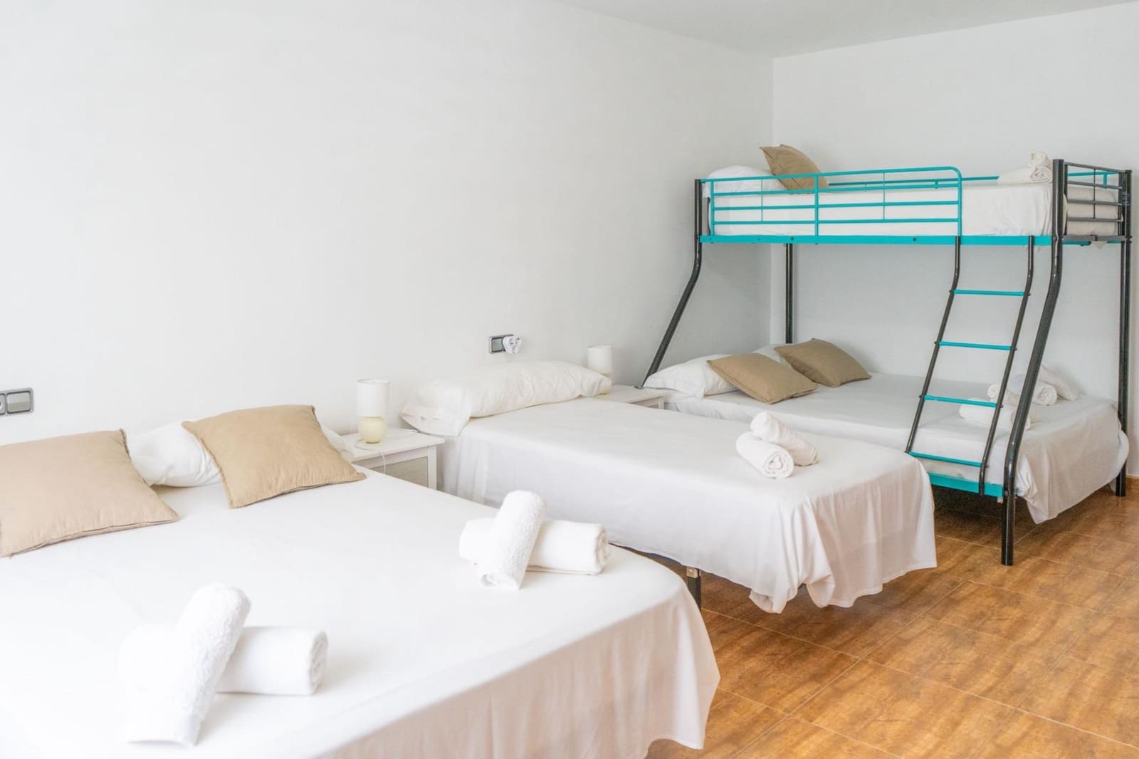 2 makuuhuone Maalaistalo myytävänä paikassa Deltebre mukana uima-altaan 
autotalli - 290 000 € (Ref: 9330562)