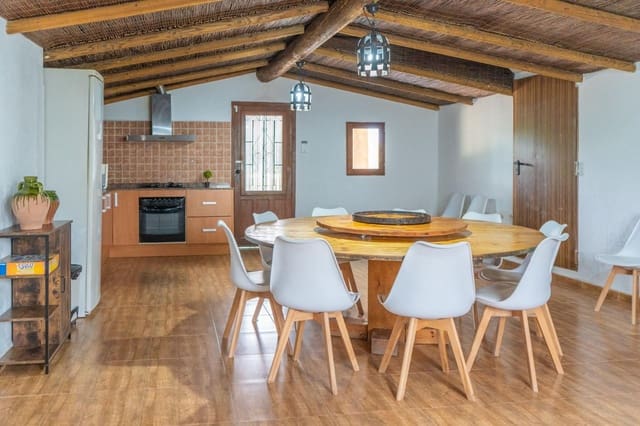 2 bedroom Finca/Country House for sale in Deltebre with pool garage - € 290,000 (Ref: 9330562)