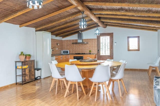 2 bedroom Finca/Country House for sale in Deltebre with pool garage - € 290,000 (Ref: 9330562)