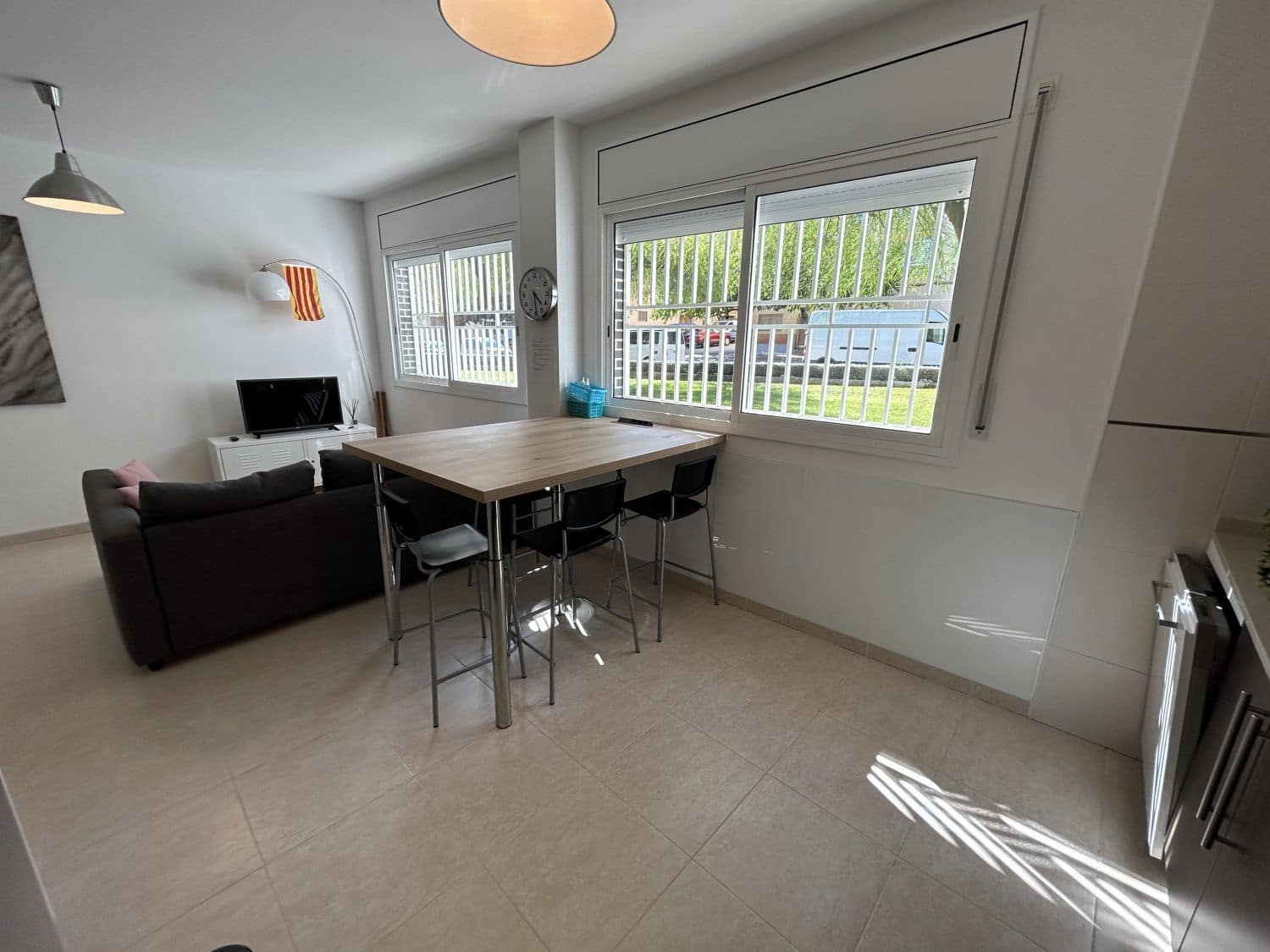 2 sypialnia Apartament na sprzedaż w Sant Carles de la Rapita z basenem garażem - 122 000 € (Ref: 9334864)