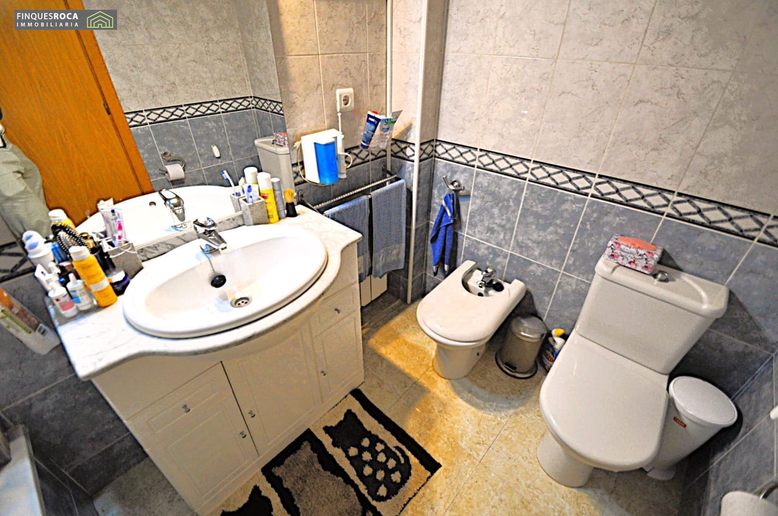 3 bedroom Apartment for sale in Sant Carles de la Rapita - € 136,800 (Ref: 9334867)