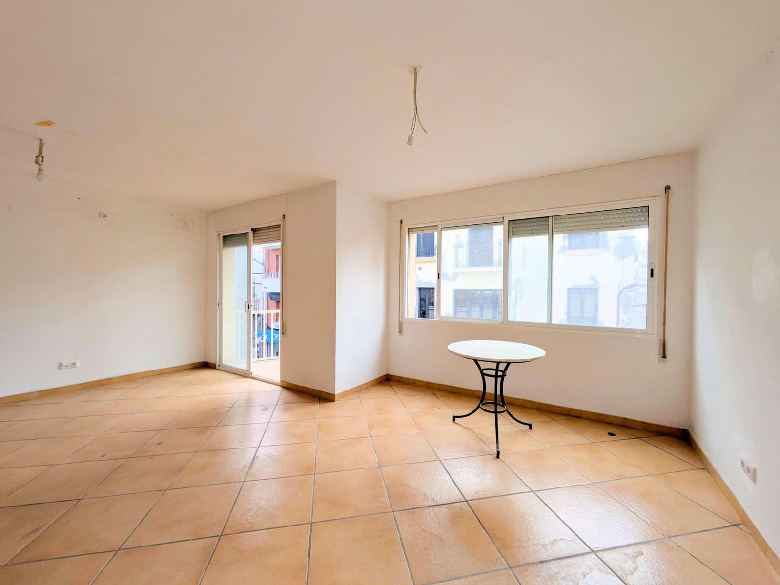 12 soverom Kommersiell til salgs i Sant Carles de la Rapita - € 530 000 (Ref: 9334868)