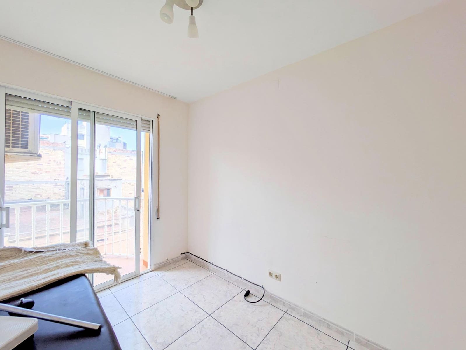 12 soverom Kommersiell til salgs i Sant Carles de la Rapita - € 530 000 (Ref: 9334868)