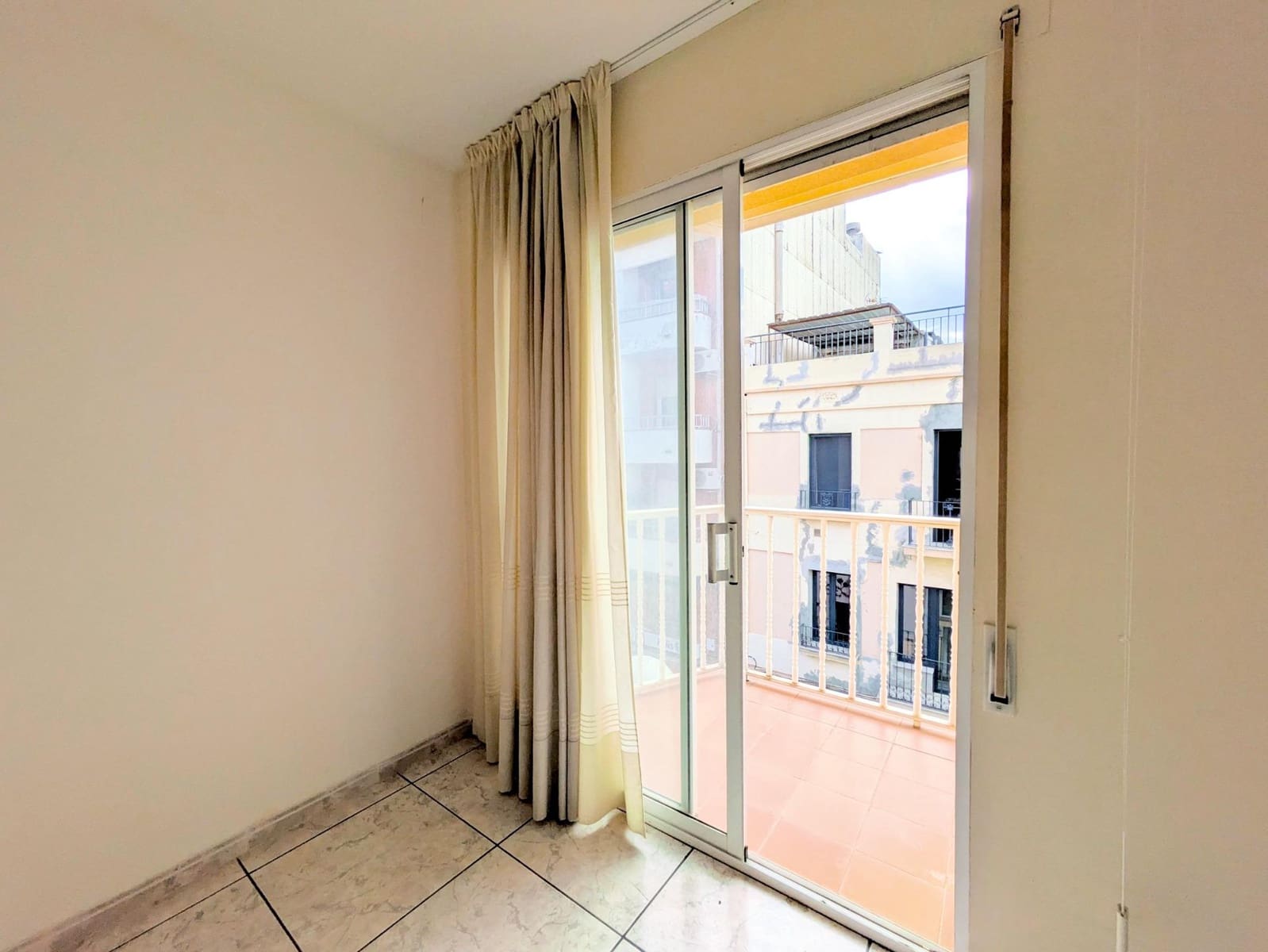 12 soverom Kommersiell til salgs i Sant Carles de la Rapita - € 530 000 (Ref: 9334868)