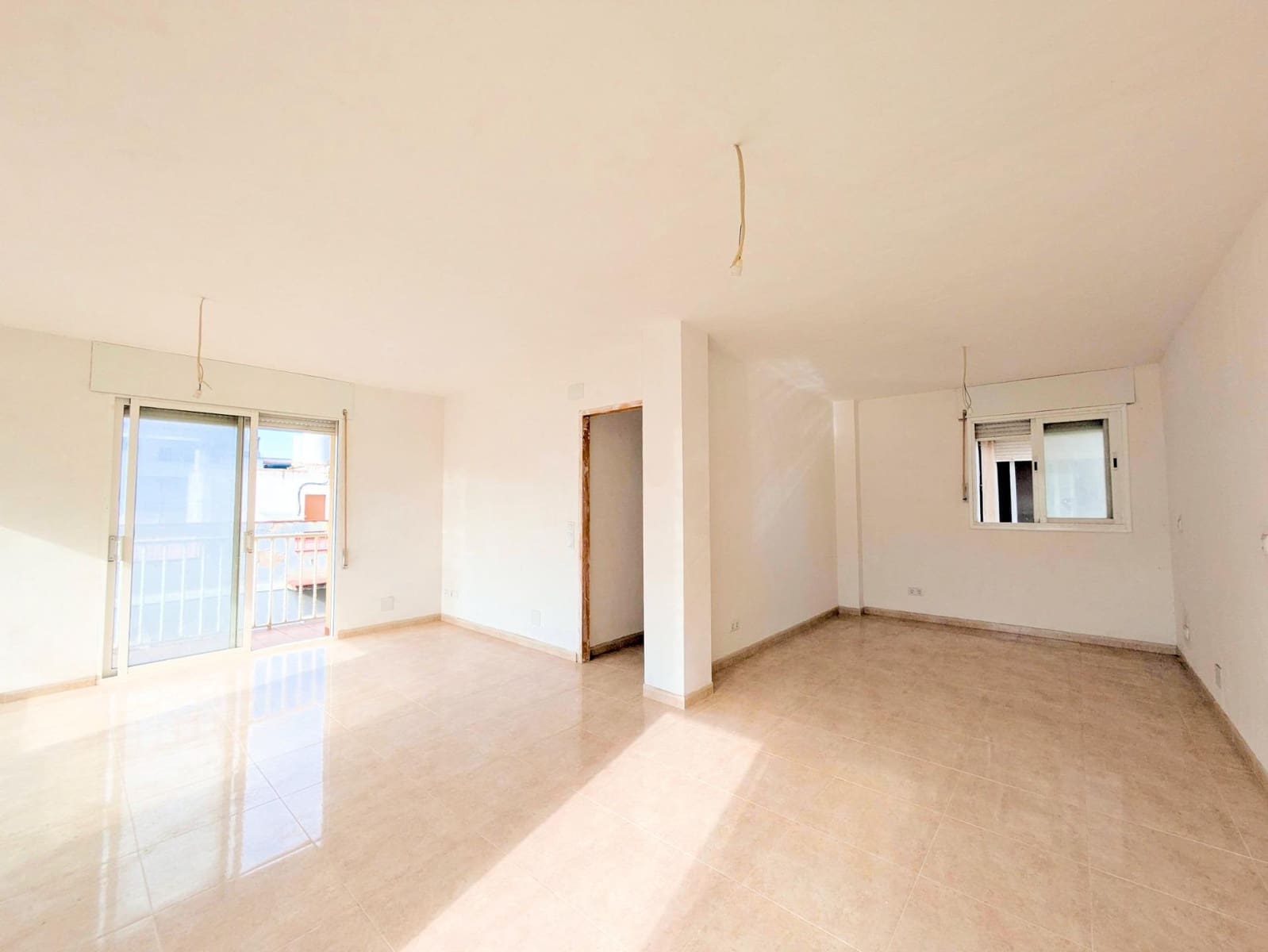 12 soverom Kommersiell til salgs i Sant Carles de la Rapita - € 530 000 (Ref: 9334868)