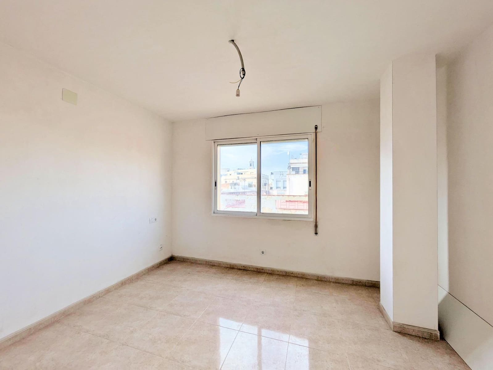 12 soverom Kommersiell til salgs i Sant Carles de la Rapita - € 530 000 (Ref: 9334868)