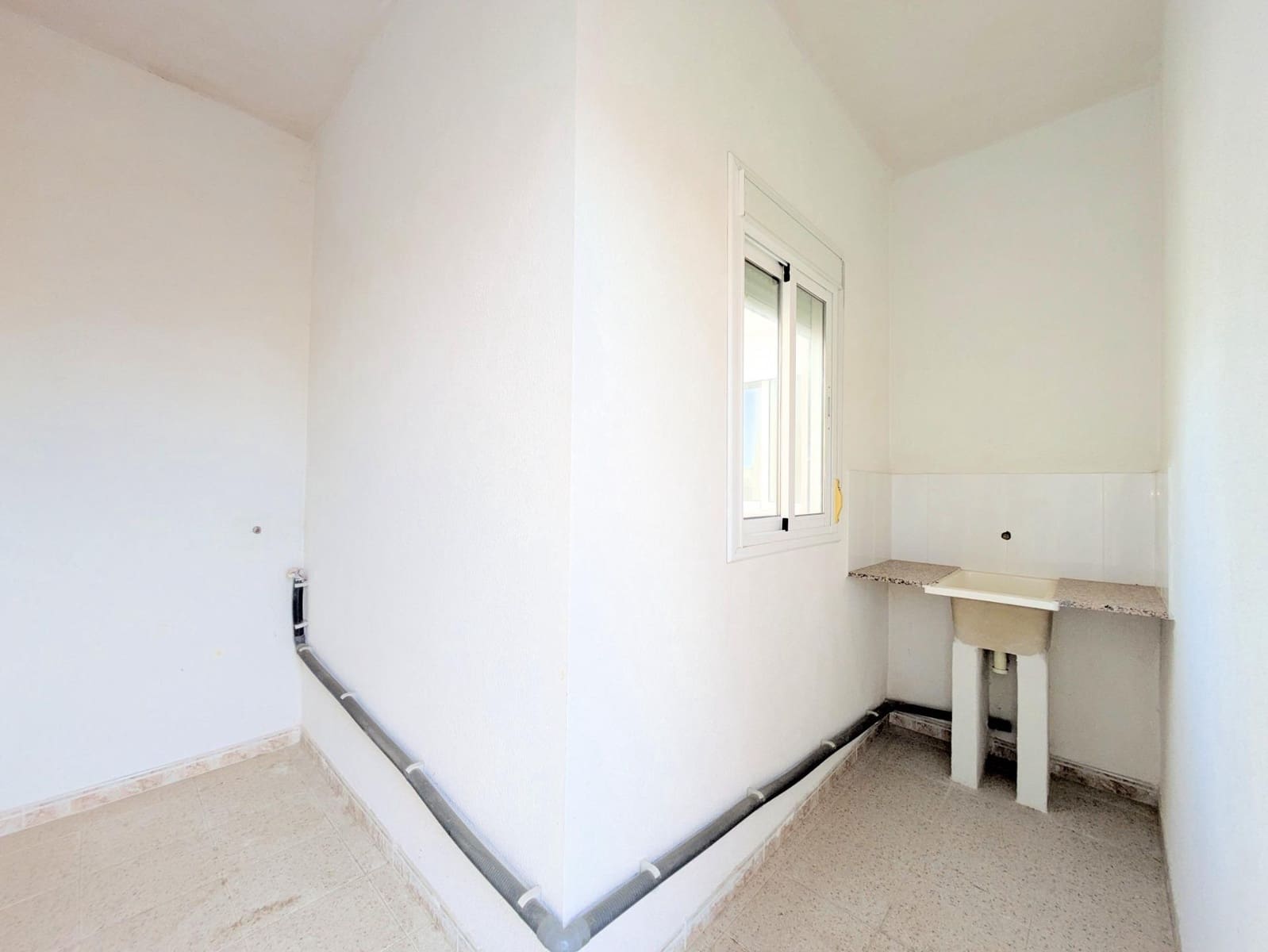 12 soverom Kommersiell til salgs i Sant Carles de la Rapita - € 530 000 (Ref: 9334868)