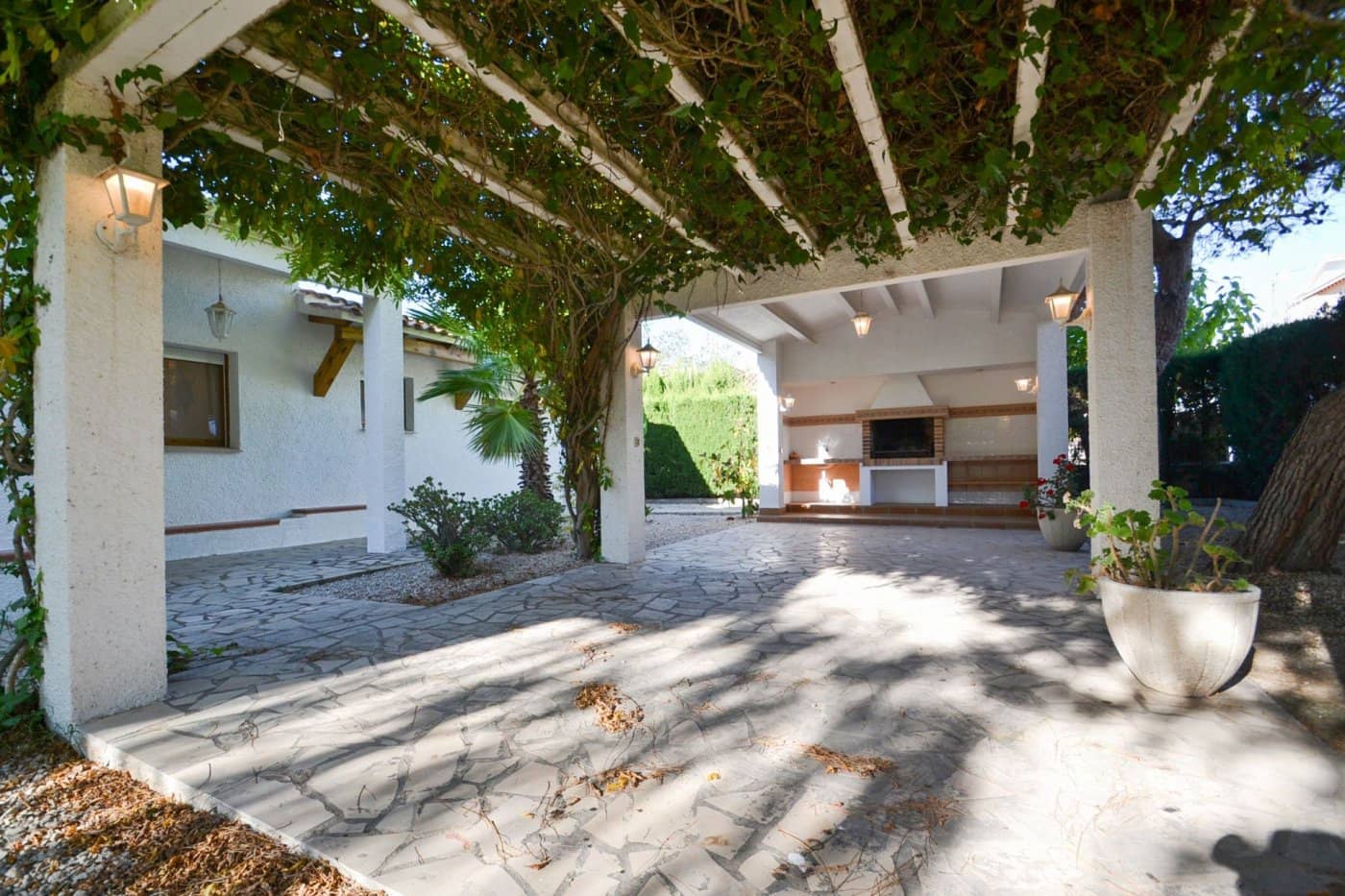 5 Zimmer Villa zu verkaufen in Deltebre mit Garage - 530.000 € (Ref: 9347257)