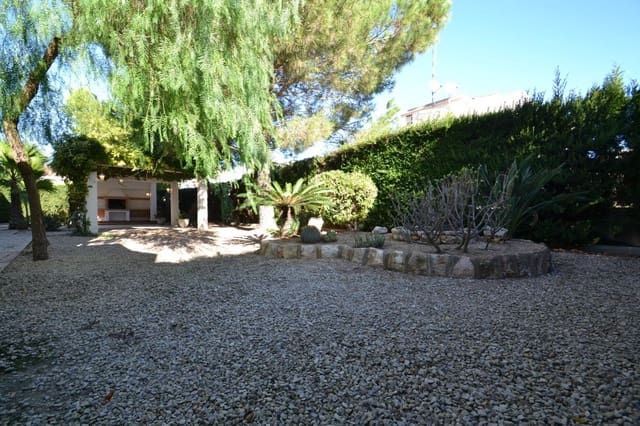 5 Zimmer Villa zu verkaufen in Deltebre mit Garage - 530.000 € (Ref: 9347257)