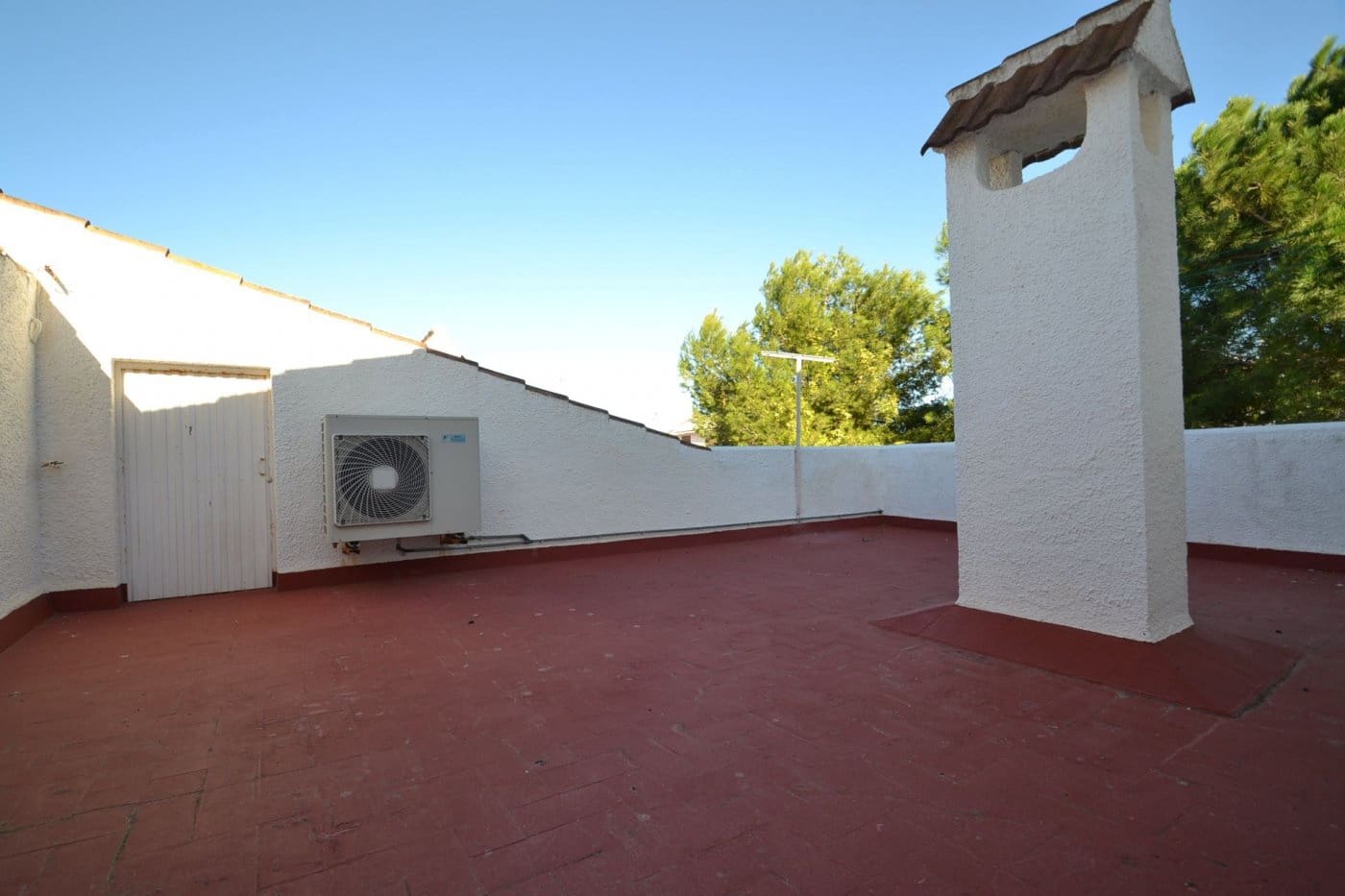 5 Zimmer Villa zu verkaufen in Deltebre mit Garage - 530.000 € (Ref: 9347257)