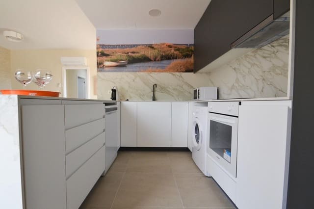 3 soverom Villa til salgs i Deltebre med svømmebasseng - € 298 000 (Ref: 9347259)