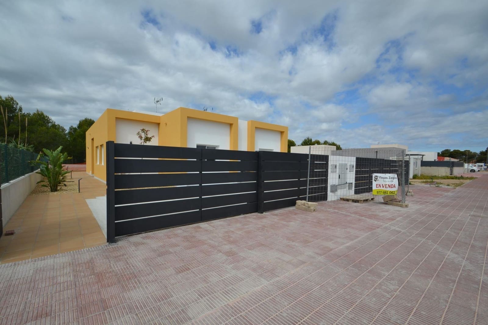 3 soverom Villa til salgs i Deltebre med svømmebasseng - € 298 000 (Ref: 9347259)