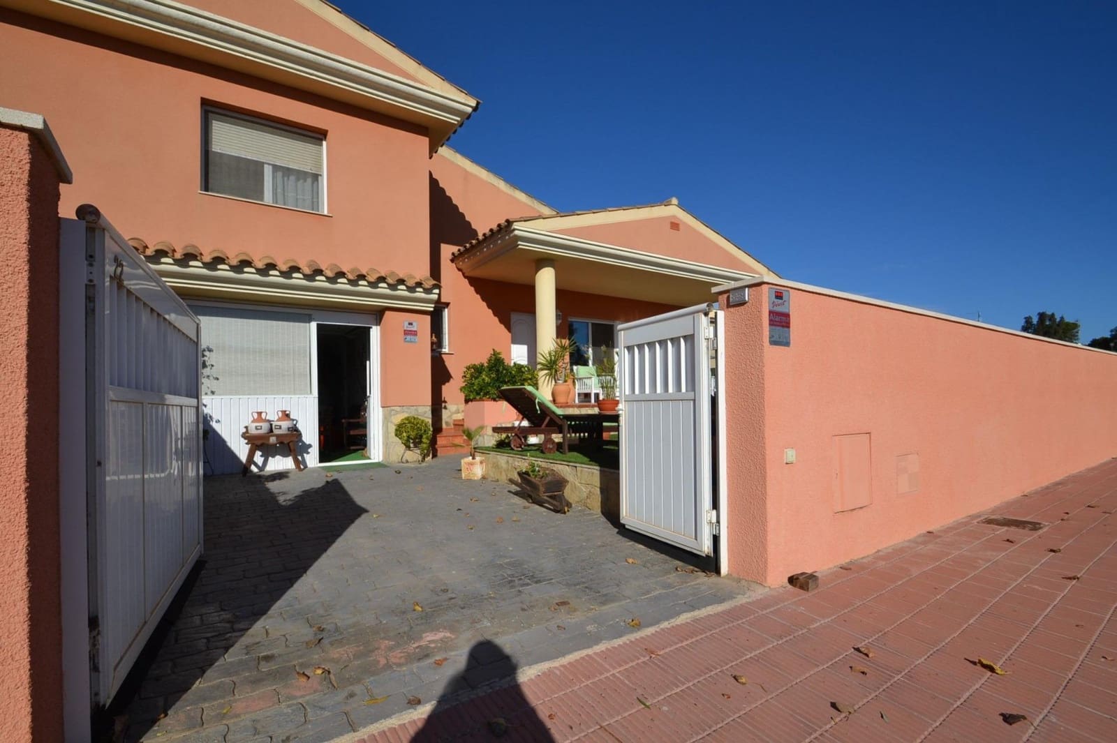 4 camera da letto Villa in vendita in Deltebre con piscina garage - 300.000 € (Rif: 9347260)