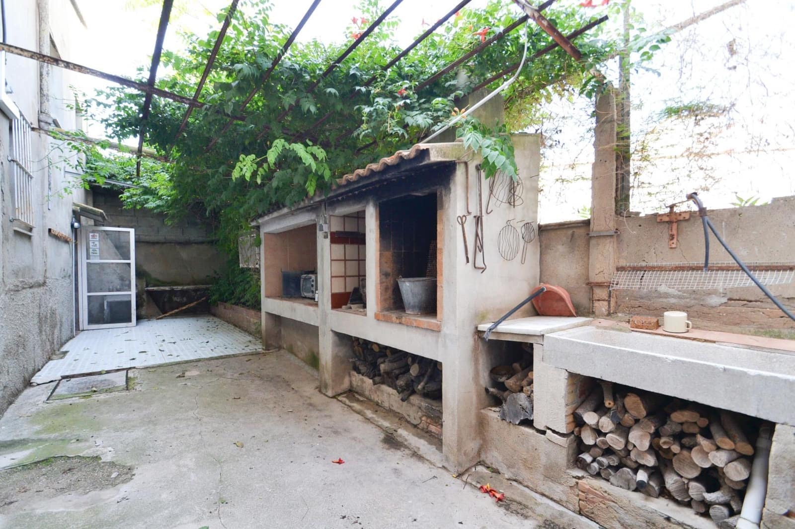 4 soverom Hus til salgs i Deltebre med garasje - € 160 000 (Ref: 9347279)