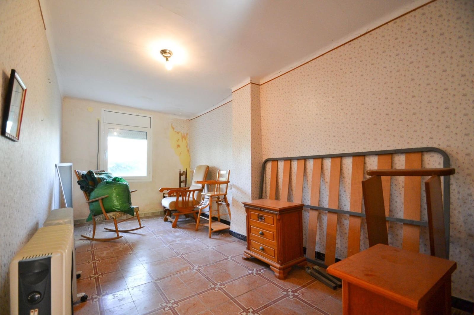 4 soverom Hus til salgs i Deltebre med garasje - € 160 000 (Ref: 9347279)