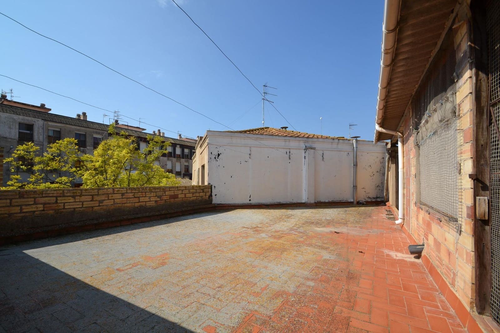 4 soverom Hus til salgs i Deltebre med garasje - € 160 000 (Ref: 9347279)