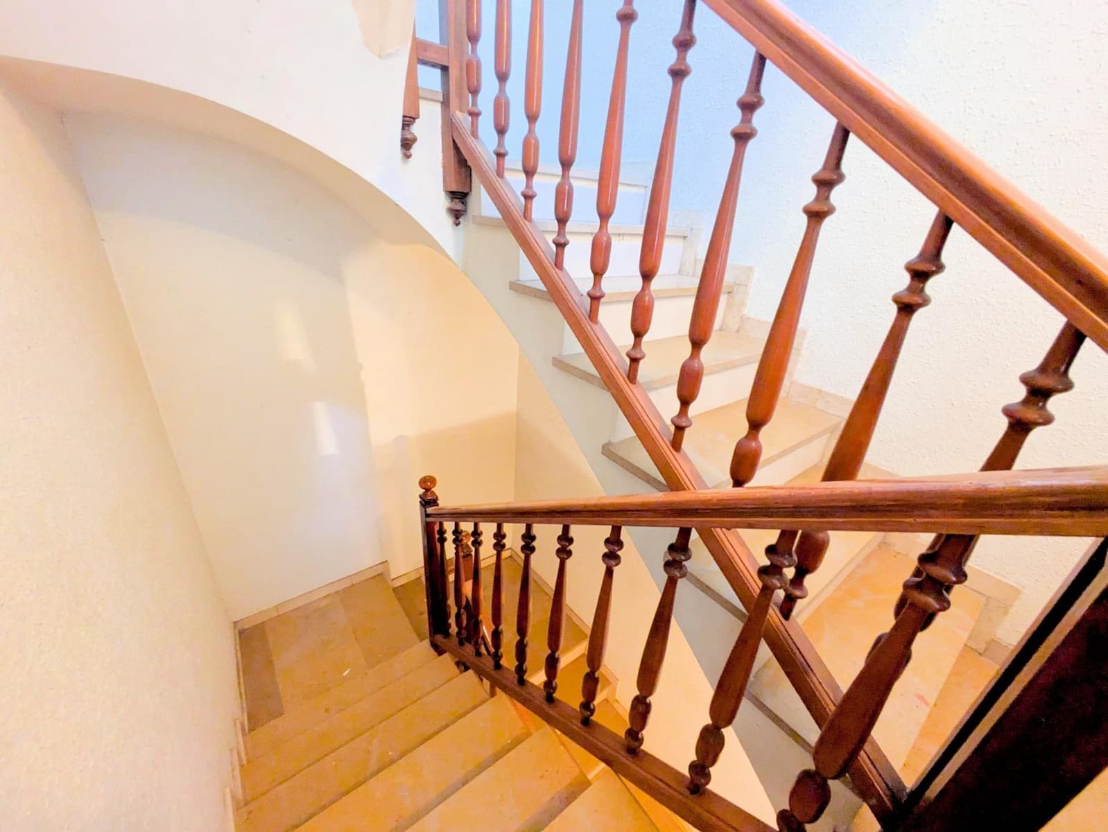 5 soveværelse Byhus til salg i Alcanar med garage - € 89.000 (Ref: 9347284)