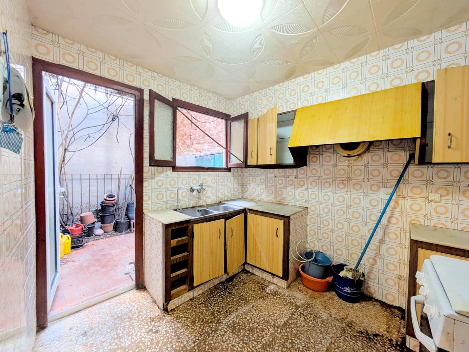 5 soveværelse Byhus til salg i Alcanar med garage - € 89.000 (Ref: 9347284)