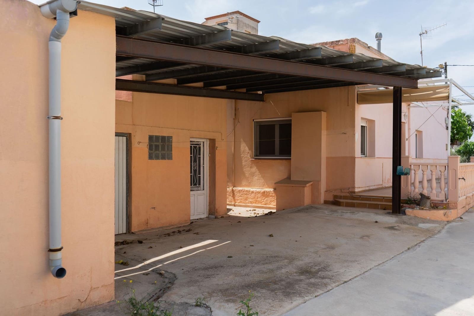 3 soveværelse Finca/Landehus til salg i Deltebre med garage - € 165.000 (Ref: 9347285)