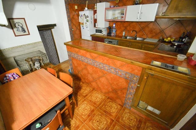 5 makuuhuone Omakotitalo myytävänä paikassa El Perelló - 110 000 € (Ref: 9347286)