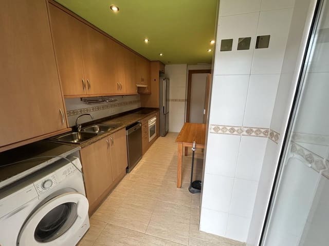 3 soveværelse Lejlighed til salg i Sant Carles de la Ràpita med garage - € 143.700 (Ref: 9390657)